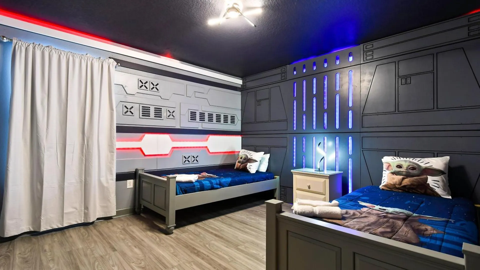 度假居 Opulent Villa: Heated Pool, Theater, Game Room 达文波特 美国