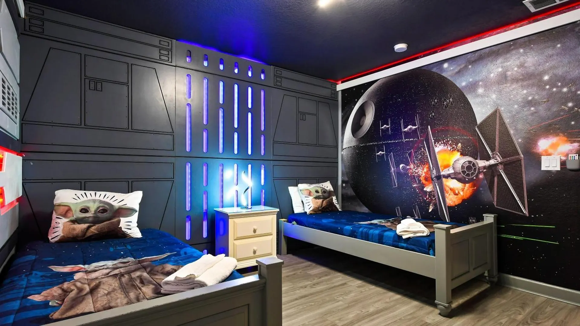 Opulent Villa: Heated Pool, Theater, Game Room 达文波特
