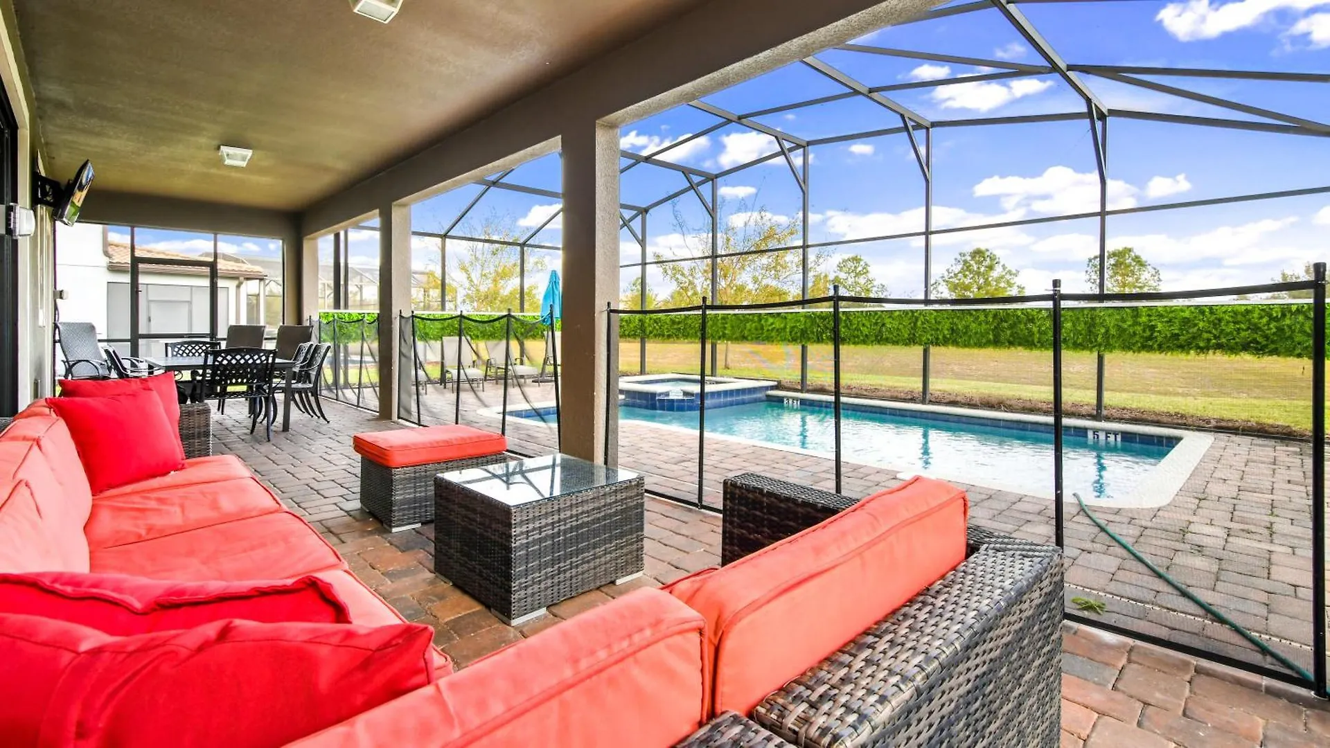 Holiday home Opulent Villa: Heated Pool, Theater, Game Room Davenport United States