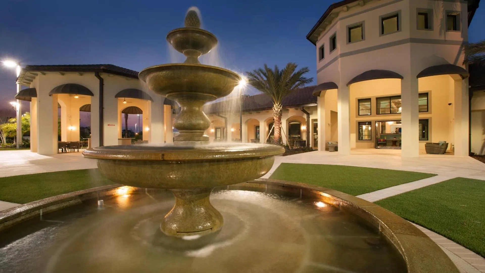 Holiday home Opulent Villa: Heated Pool, Theater, Game Room Davenport