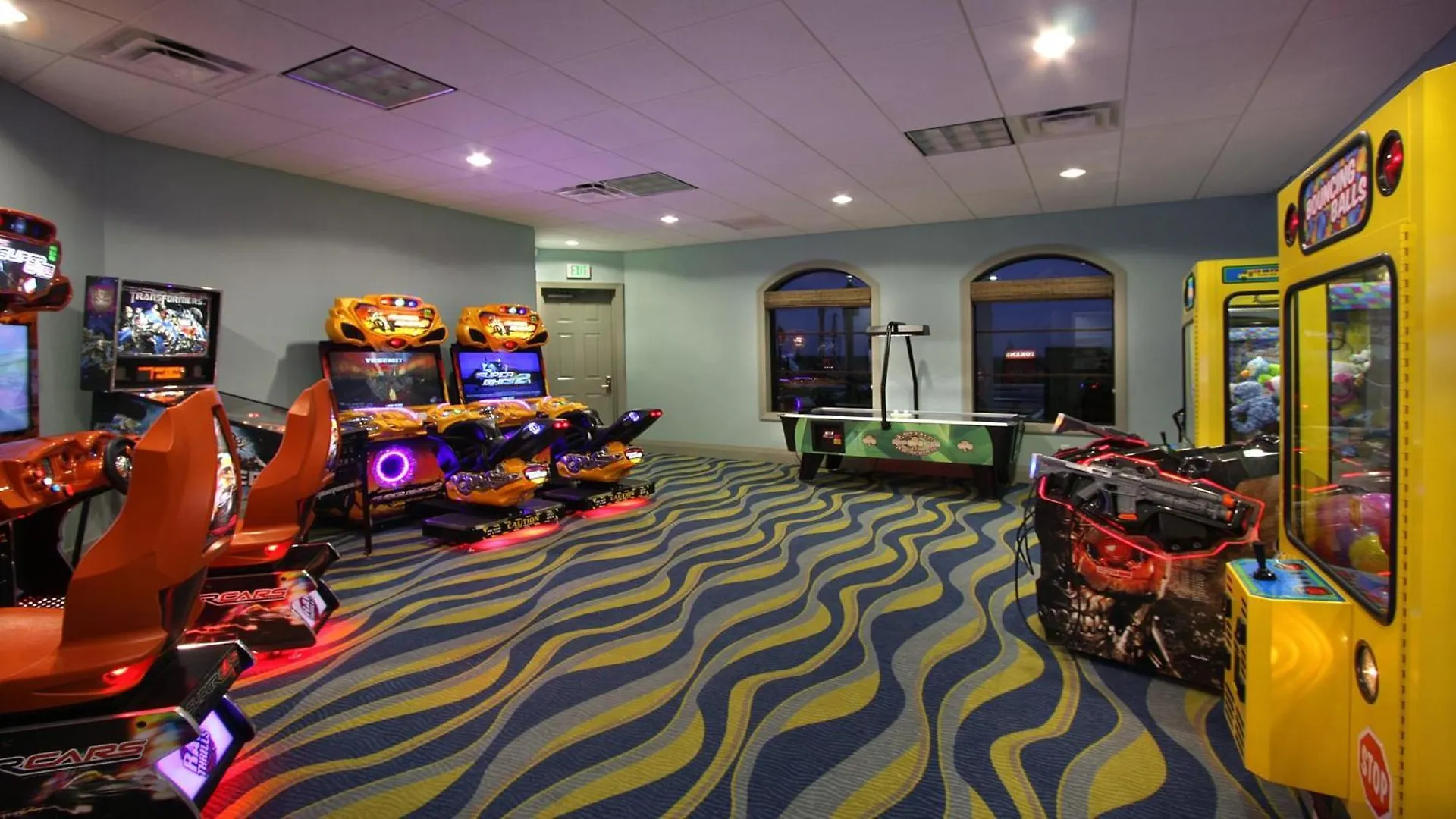 Opulent Villa: Heated Pool, Theater, Game Room Davenport 0*,